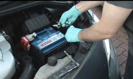 Problems After Replacing Car Battery